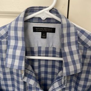Banana Republic non-iron slim fit small